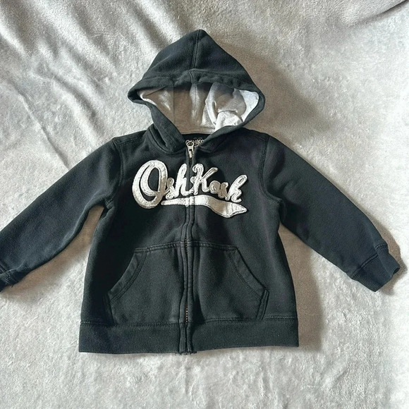 OshKosh B'gosh - full zip hoodie. Size 3 - Picture 1 of 4